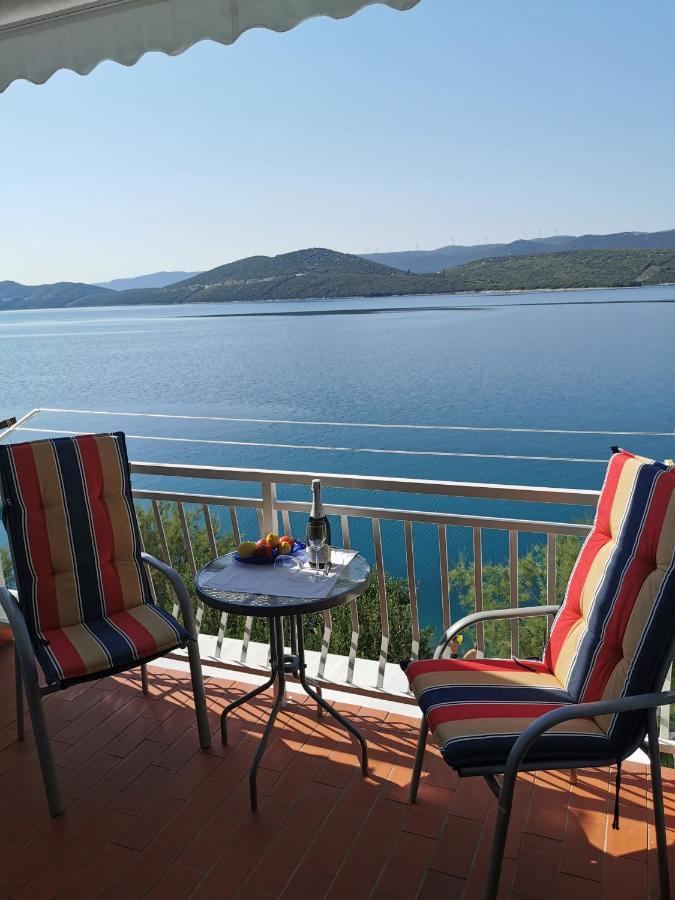 Apartments Ljiljana 克勒克 外观 照片