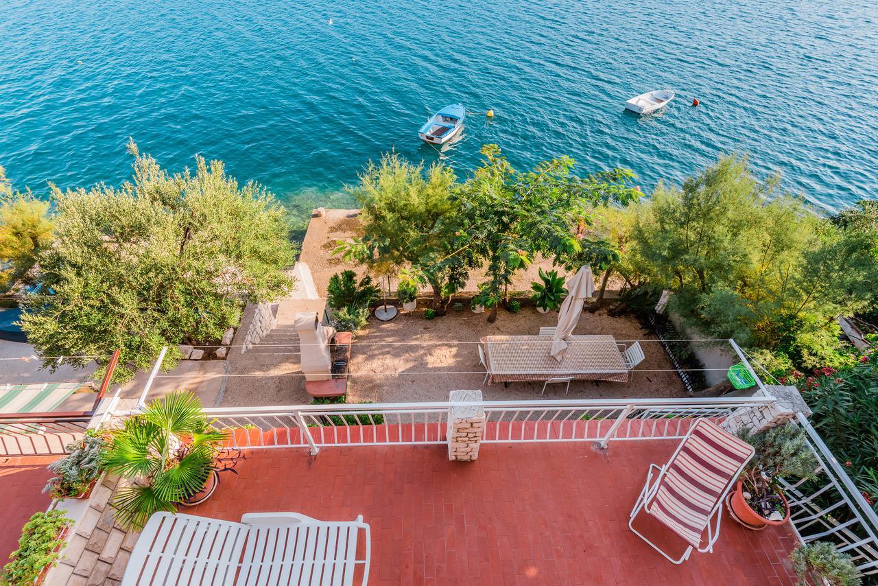 Apartments Ljiljana 克勒克 外观 照片