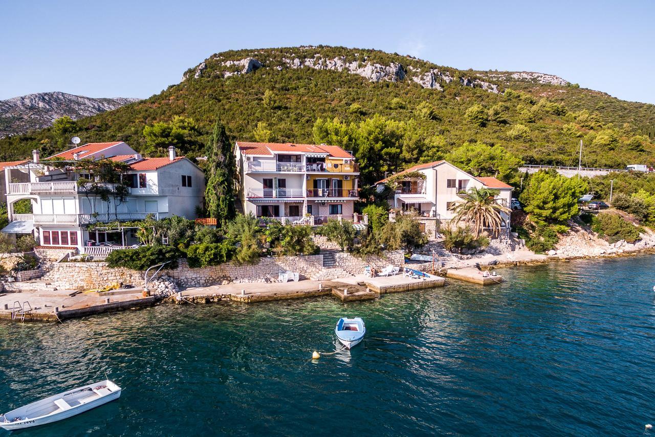 Apartments Ljiljana 克勒克 外观 照片